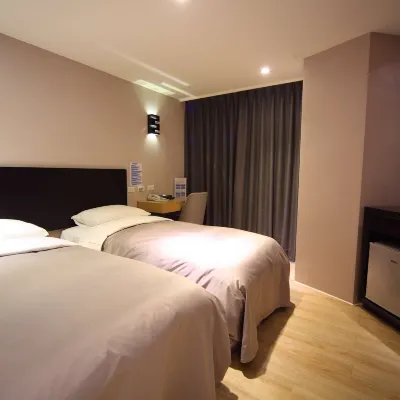 E-House Các khách sạn gần Ga MRT Ximen