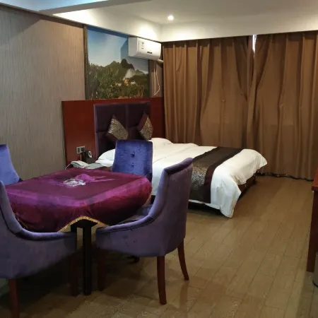 Grand Pier Hotel