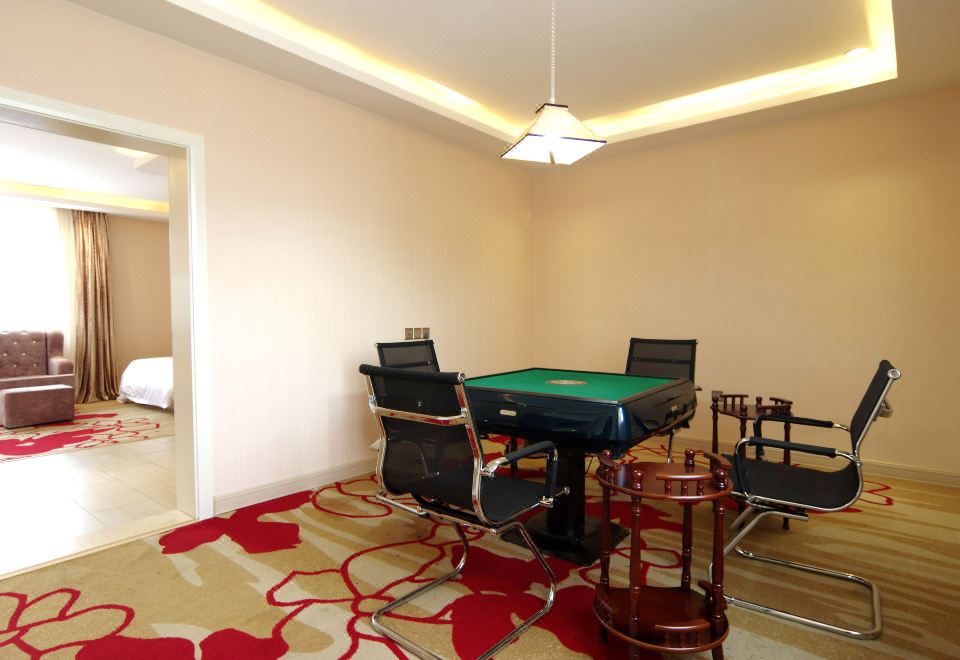 Bingyang Hanfeng Business Hotel - Housity