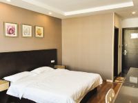 赤峰西西里酒店 - 标准大床房