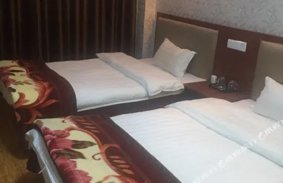 隆德金東商務賓館