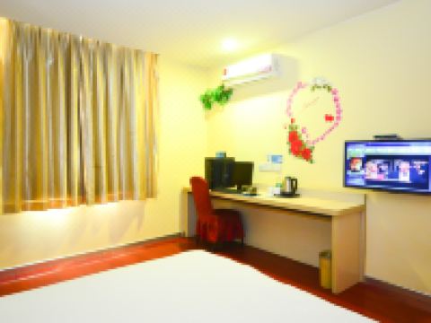 怡莱酒店(新沂南京路店) - 高级大床房