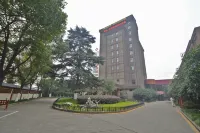 Meishan Hotel Hotel in zona Bansheng Marina
