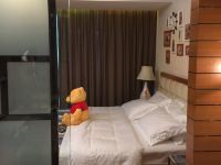 成都维尼酒店式公寓 - 维尼熊精品大床房