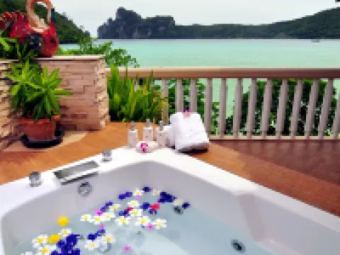 ピピ アイランド カバナ ホテル ピピ島のホテル