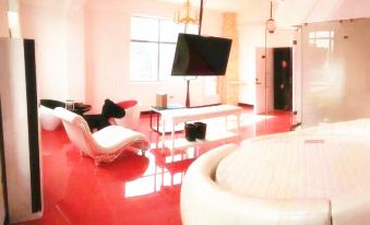 Jianghua Jian'ai Theme Hotel