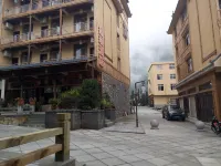 Luding Hailuogou Ruiqi Hotel - Dağ Manzaralı