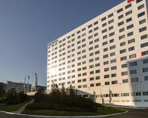 Ibis Wroclaw Centrum Hotels near Krzyki