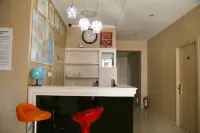 Xinriyue Business Hotel - موقف سيارات
