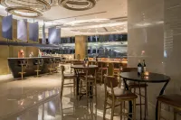 Grand Kingtown Hotel Wuxi - 5-Star