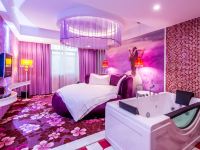 湘阴县文华和一大酒店 - 粉红世家主题圆床房
