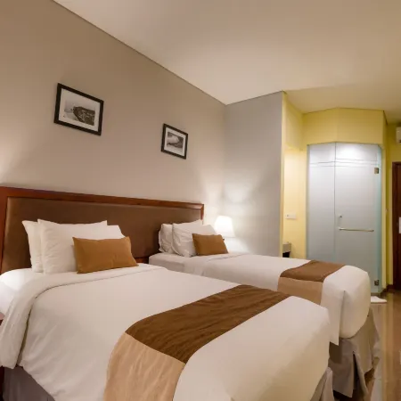 Kutabex Beachfront Hotel
