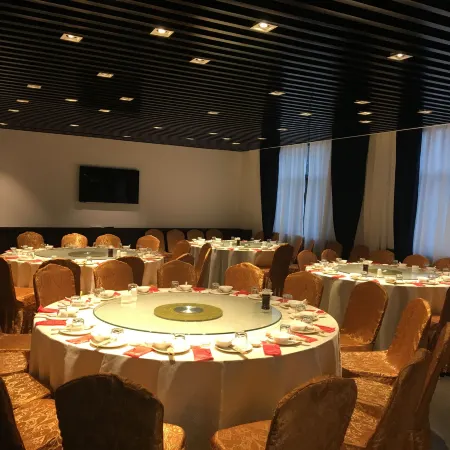 Taizhou Yunxishang Holiday Hotel