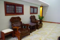 Dandong Yading Hotel