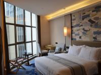 深圳公明凯雷斯顿酒店 - 高级大床房