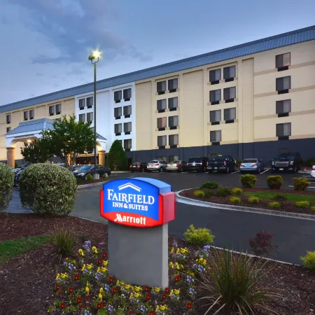 Fairfield Inn & Suites Winston-Salem Hanes Mall