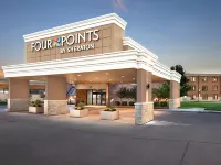 DoubleTree by Hilton Manhattan, KS فنادق في مانهاتن
