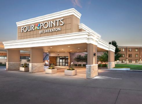 DoubleTree by Hilton Manhattan, KS