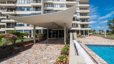 Southern Cross Beachfront Holiday Apartments Các khách sạn ở Palm Beach