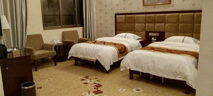 Qinglong Diwei Hotel Ξενοδοχεία στην πόλη Κινγκλονγκ