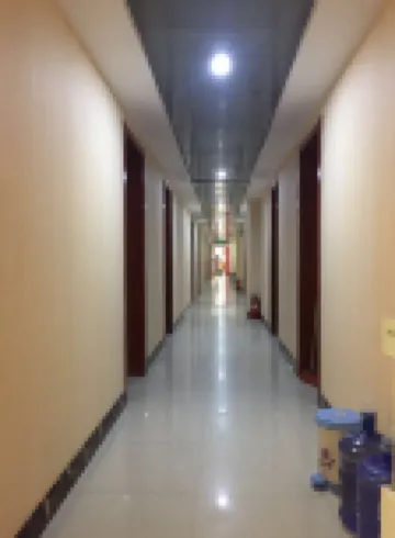 Sihong Renhe Hotel (St. Mark's Shopping Plaza) - 2성급