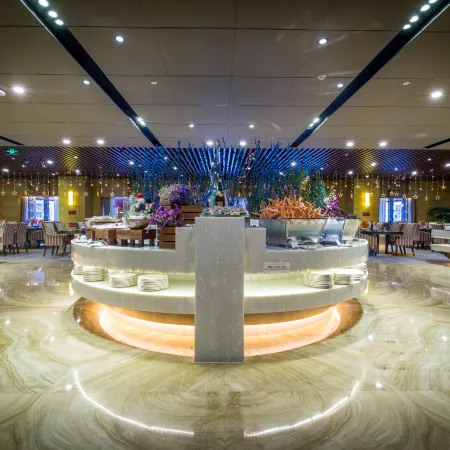 Royal View Hotel