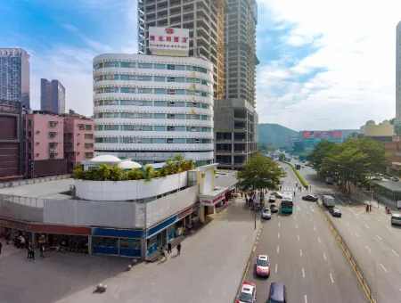 Vienna Hotel (Shenzhen Luohu Port Railway Station)