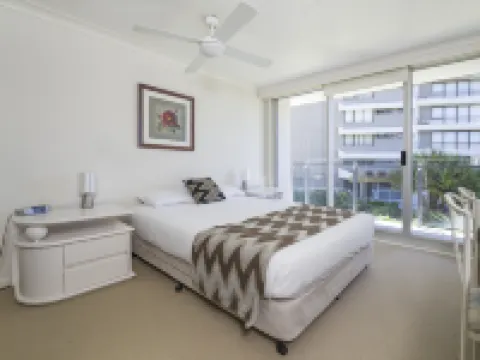 Sunbird Beach Resort Main Beach Hotels in Main Beach