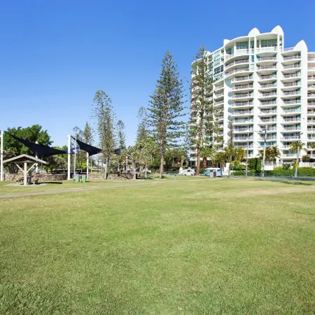 Crystal Bay on the Broadwater