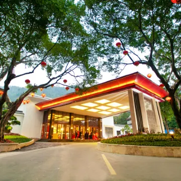佛山西樵山大酒店（千古情風景區店） 鄰近西樵山風景名勝區的酒店