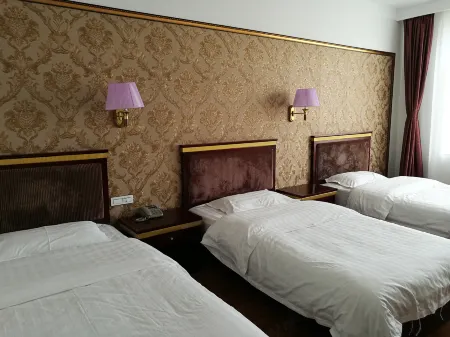 Zhalantun Youyi Hotel Отели в г. Чжаланьтунь