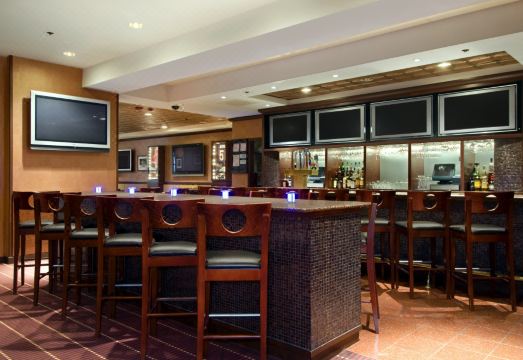 5. 힐튼 시카고 오..