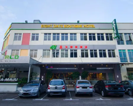 Eight Days Boutique Hotel - Mount Austin Hotels in Tebrau
