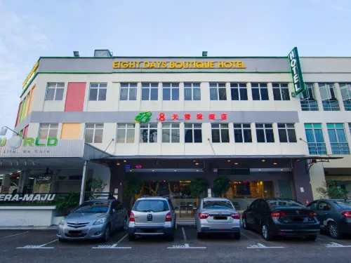 Eight Days Boutique Hotel - Mount Austin Hotels in Tebrau