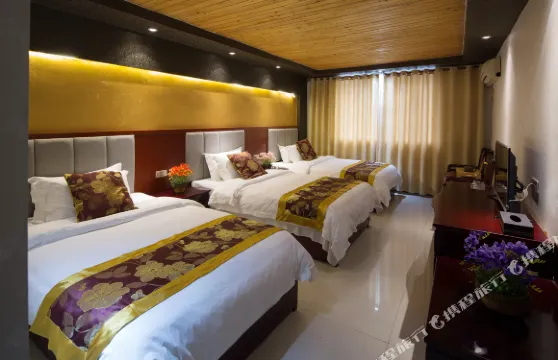 蜀南竹海望海山莊遊多多客棧