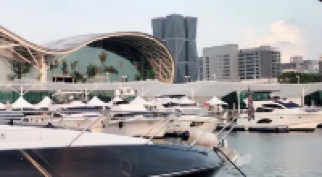 高雄雲端精緻旅館