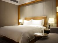 上海浦东主题乐园万信酒店 - 标准大床房