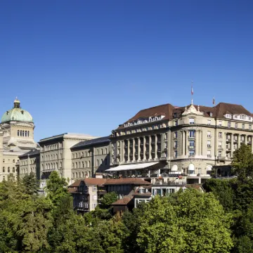 Bellevue Palace Отели рядом с достопримечательностью «Старый город Берна»