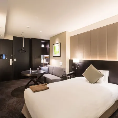Solaria Nishitetsu Hotel Seoul Myeongdong Отели рядом с достопримечательностью «Торговый центр M Plaza»
