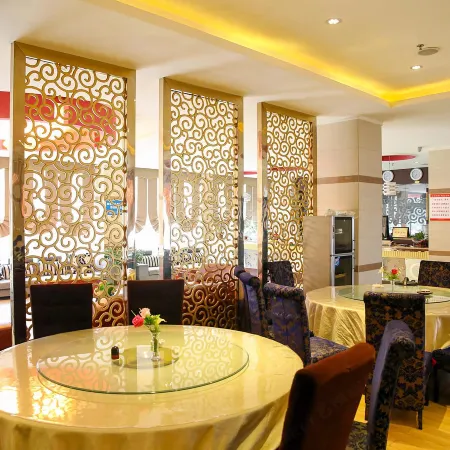 Gezihua Business Theme Hotel Wufeng