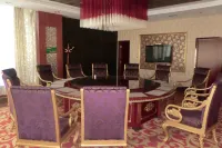 Linyi Yinbaisheng Hotel Hotels in Lintao