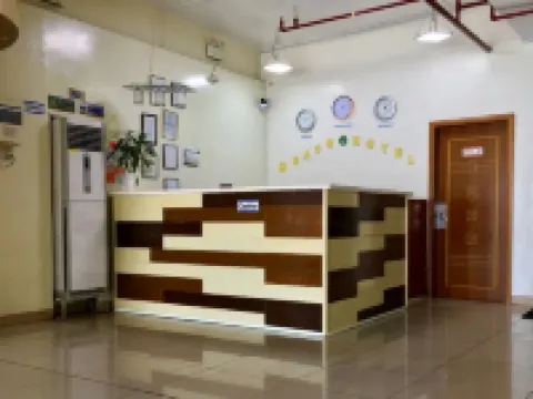 โรงแรมมีโค รอยัล - ตี่ไต โรงแรมในริซัล