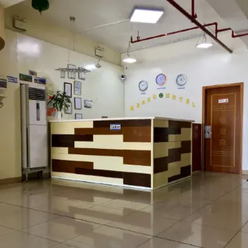 Meaco Royal Hotel - Taytay