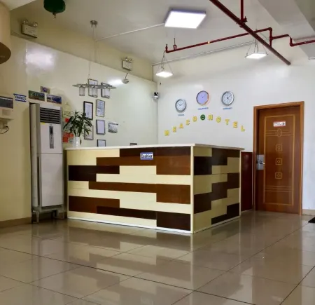 Meaco Royal Hotel - Taytay