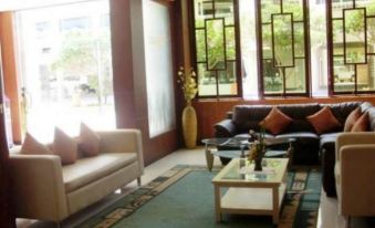 Nida Rooms Pak Nam Pho 26 Convenient at Grand Vissanu Hotel