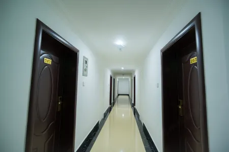 Xiangyun Yuantong Inn