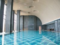 青岛红树林度假世界(珊瑚酒店) - 室内游泳池