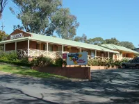 Commercial Golf Resort Hotels in Lavington