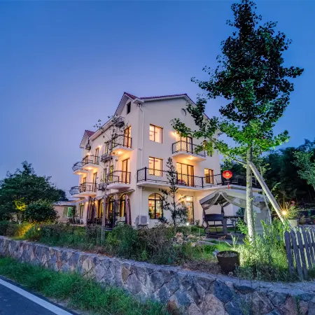 Zhuji Fengqing Hostel