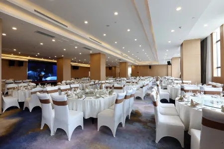 Ever Rich Hotel Отели рядом с достопримечательностью «Guizhou Electron Technology Vocational College»